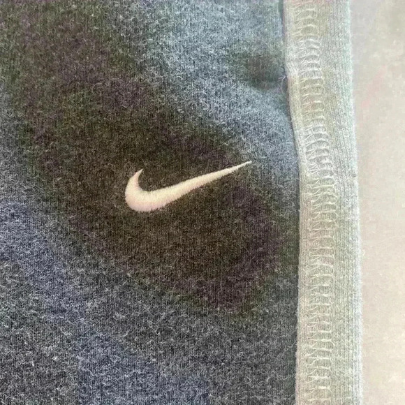 Nike Boy’s Sweatpants - Picture 5 of 8